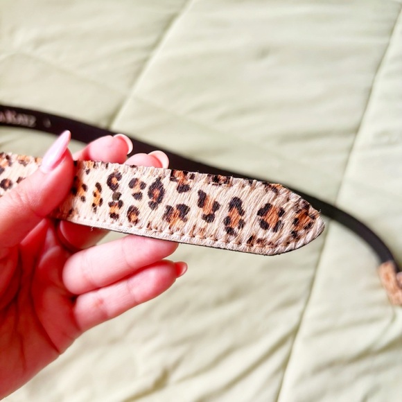 DONNA KATZ Leopard Print 1” Wide Leather Fur Belt Silver Buckle Size Large - Picture 6 of 6